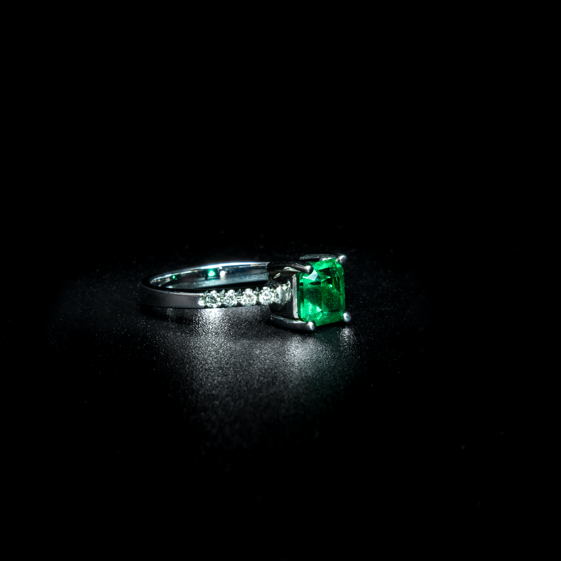 EMERALD CROWN