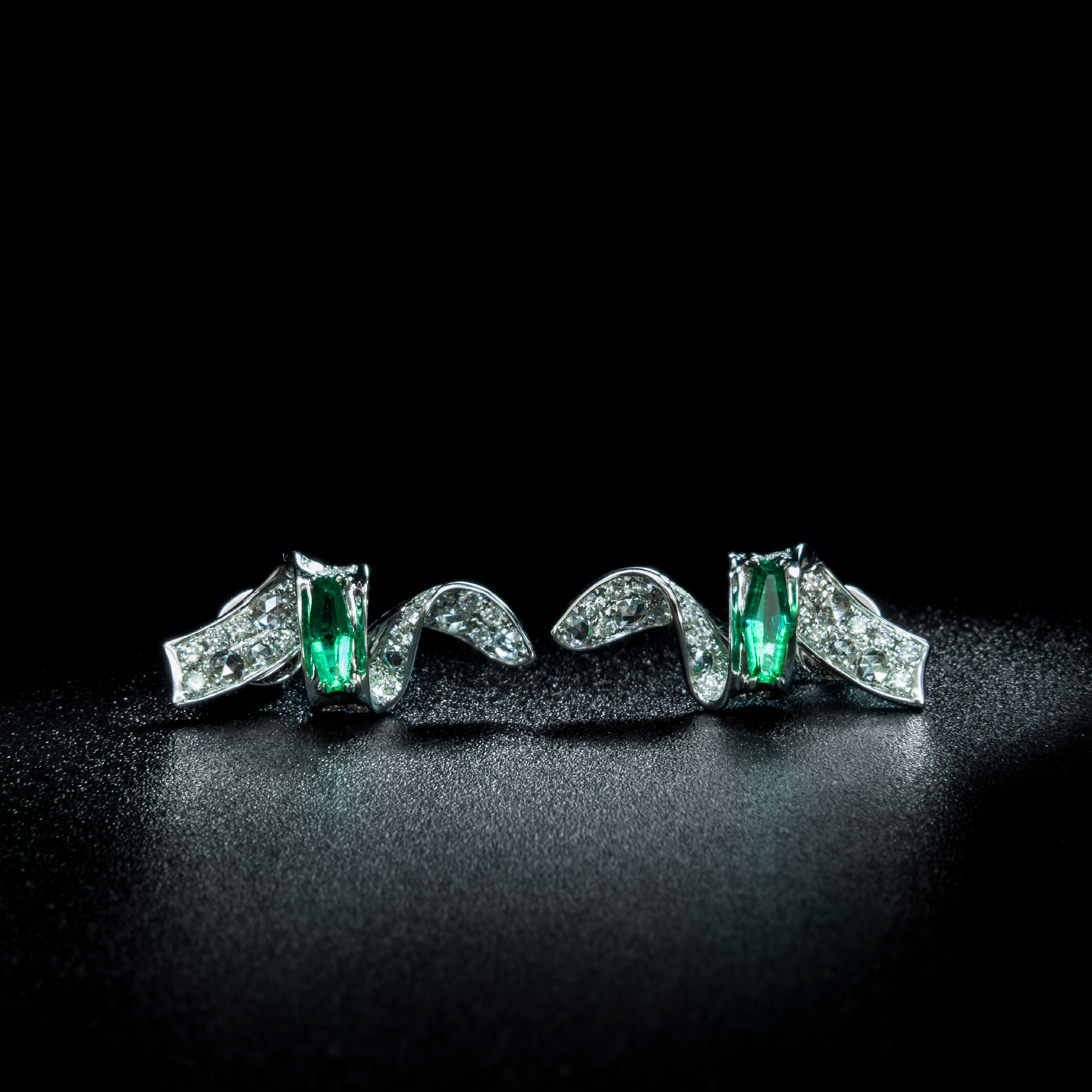 SPIRAL OF LIGHT EMERALD EARRINGS