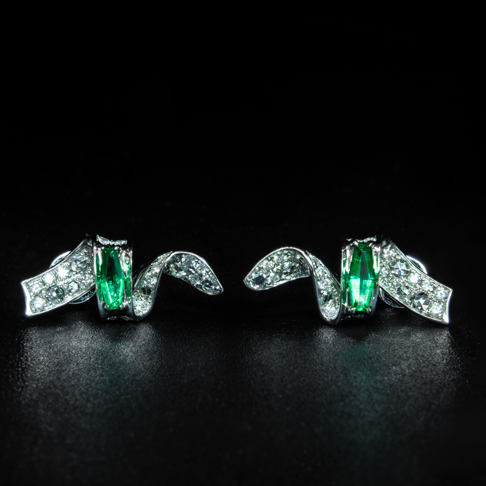 SPIRAL OF LIGHT EMERALD EARRINGS